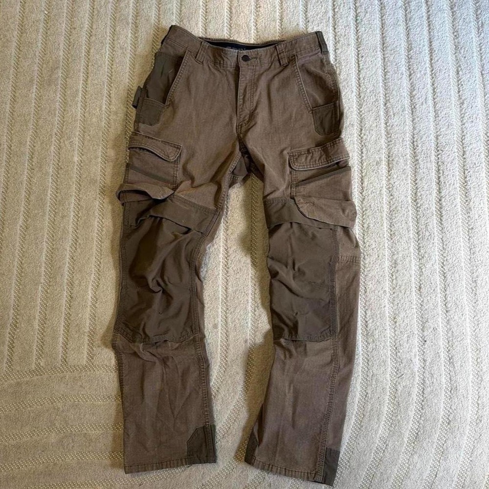Carhartt brown cargo knee pad pants size 32x32 Straight Fit Outdoor Workwear